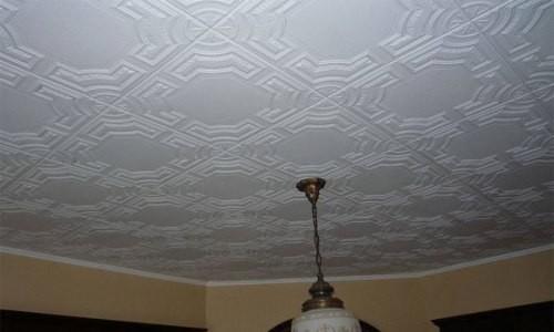 Как клеить потолочную плитку ромбом. Как правильно клеить потолочную плитку ромбом?