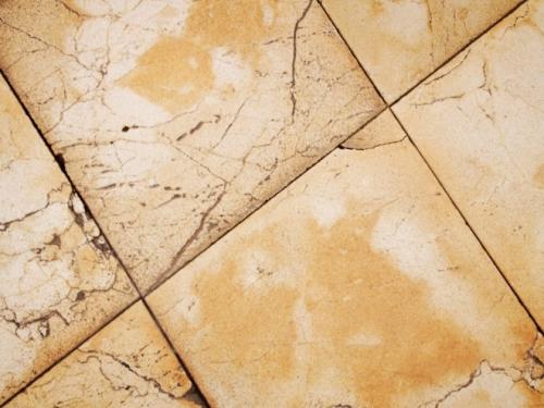 Можно ли ложить плитку на плитку на пол. Оценка состояния старого покрытия