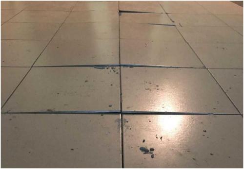 Чем приклеить плитку к дереву. Сложности при укладке плитки на деревянный пол