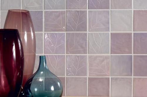 Клей для керамической плитки расход. Расход клея для плитки на 1м2 — критерии расчета