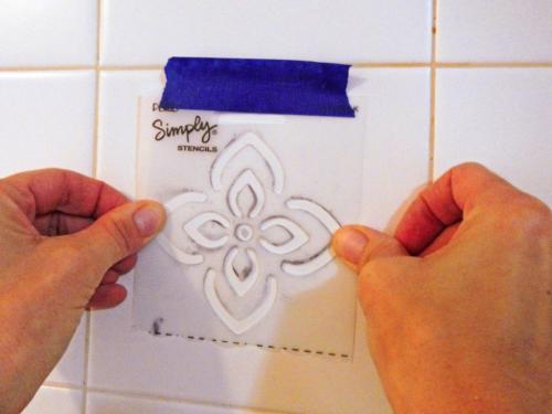 Как обновить старую плитку на полу в ванной. Изменение дизайна ванной