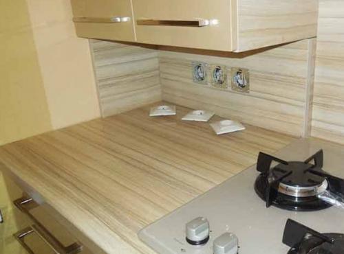 Что можно наклеить на плитку в кухне. Чем дешево заменить фартук на кухне вместо плитки? | ТОП-8 материалов