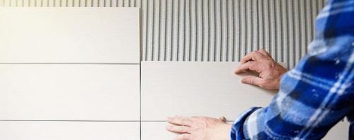 Чем приклеить керамическую плитку к бетону. Чем приклеить кафельную плитку к бетону