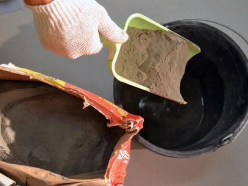 Как развести плиточный клей. Приготовление плиточного клея: разновидности составов и их особенности