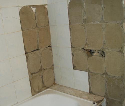 Можно ли класть плитку на плитку на стене. Анализ возможности поклейки плитки на старый кафель, противопоказания к данному методу укладки и инструкции