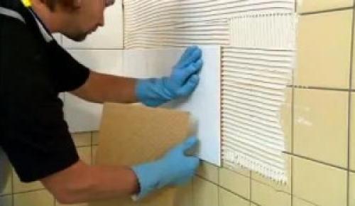 Укладка плитки на старую плитку на стену. Можно ли положить плитку на плитку