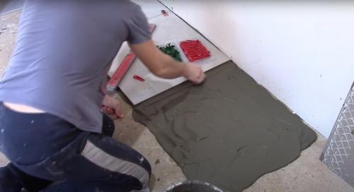 Как правильно положить плитку на пол. Пошаговая инструкция укладки плитки на пол