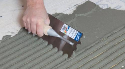 Толщина слоя плиточного клея на пол. Толщина клея для керамогранита: правильный расчёт