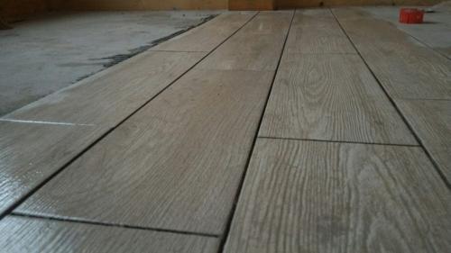 Укладка плитки на старую плитку на стену. Укладка плитки на плитку