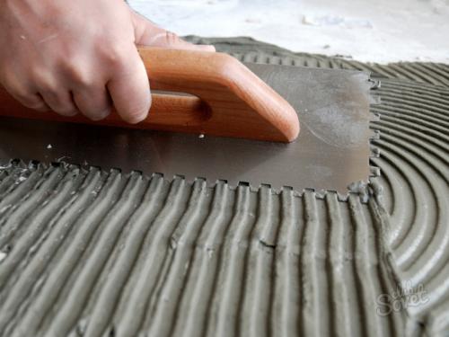 Как клей наносить на плитку. Как наносить клей на плитку 06