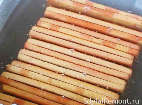 Нужно ли мочить стену перед укладкой плитки. Какую плитку нужно замачивать