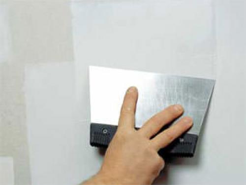 Подготовка стен под обои после старых. Шпаклевка стен под обои