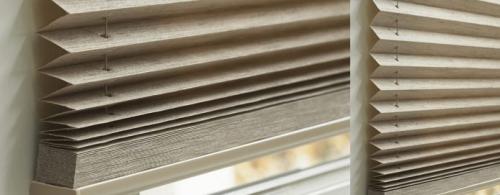 Пластиковые шторы на дверной проем. Декорирование проема шторами на дверь