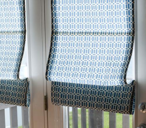 Пластиковые шторы на дверной проем. Декорирование проема шторами на дверь