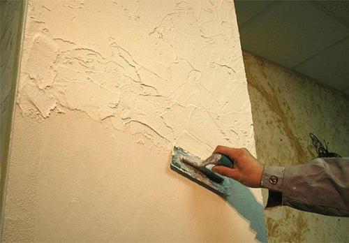 Декоративная штукатурка стен своими руками.. Версальская штукатурка из обычных смесей 18