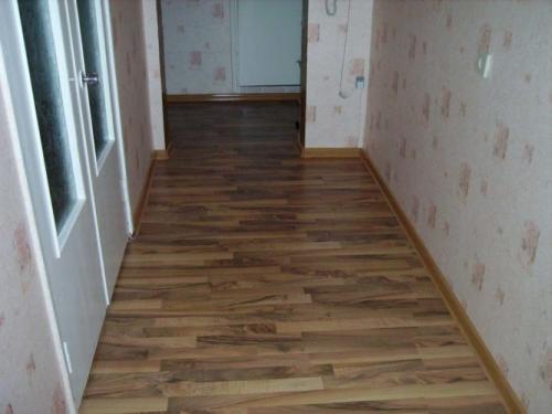 Как приклеить обои на керамическую плитку. Можно ли клеить обои на плитку? Как клеить обои на керамическую плитку? 16 Как приклеить обои на керамическую плитку. Можно ли клеить обои на плитку? Как клеить обои на керамическую плитку? 16