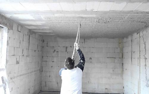 Машинное нанесение декоративной штукатурки. Машинная штукатурка стен –, что это, отличие от ручного способа и технология нанесения смеси