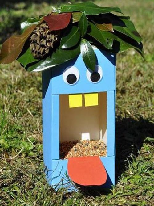 Кормушка для птиц из палочек для суши. Кормушка для птиц, сделанная своими руками из подручных материалов