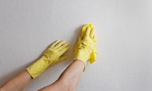 Покрасить обои водоэмульсионкой. Можно ли покрасить обычные обои водоэмульсионной краской