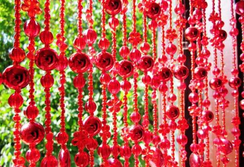 Шторы из бусин для арки. Как сделать шторы из бусин своими руками