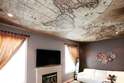 Как одному поклеить обои на потолок. Поклейка потолка обоями