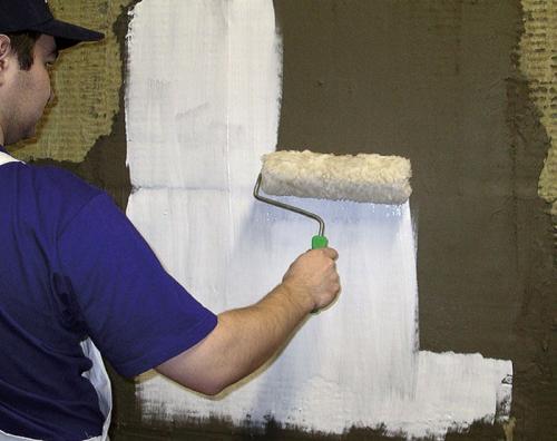 Как правильно клеить керамическую плитку своими руками. Общие советы и рекомендации: как клеить плитку на клей