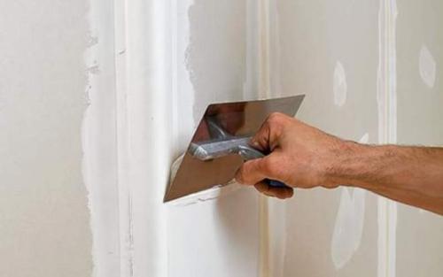 Как наносить клей на бумажные обои. Подготовительный этап