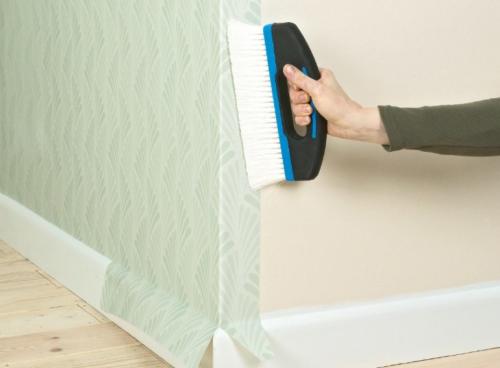 Какие обои не надо мазать клеем. Какие обои не нужно мазать клеем?