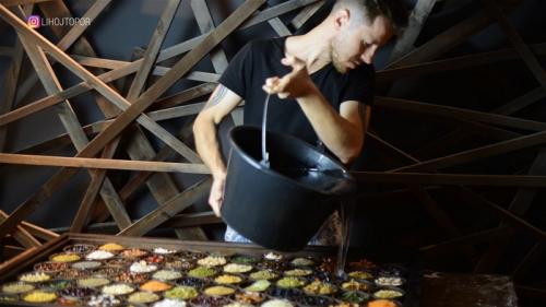 Мебель из эпоксидной смолы. Как я делал необычный стол из эпоксидки