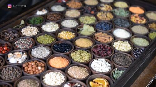 Мебель из эпоксидной смолы. Как я делал необычный стол из эпоксидки