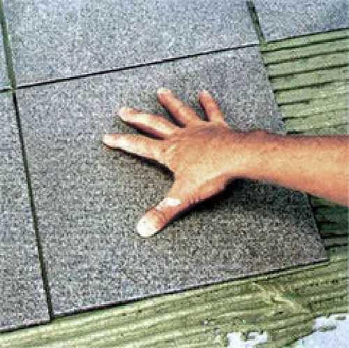 Как наклеить плитку на деревянную стену. Как положить плитку на деревянную стену с использованием клея или цемента? 02