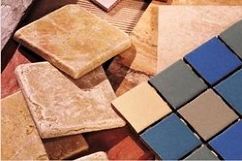 Как наклеить плитку на деревянную стену. Как положить плитку на деревянную стену с использованием клея или цемента? 01