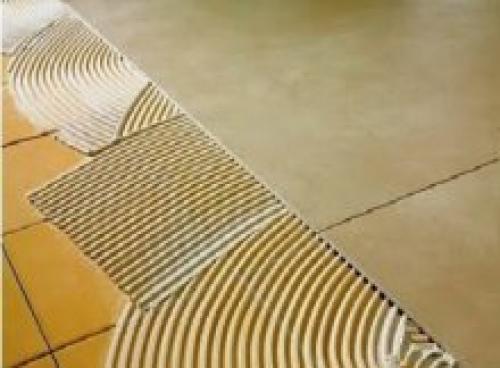 Как приклеить керамическую плитку к дереву. Сложности при укладке плитки на деревянный пол 12