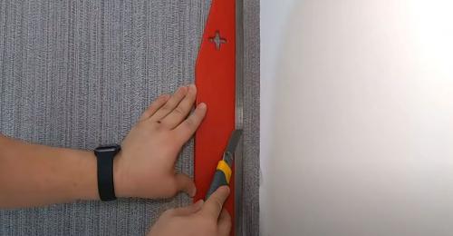 Как клеить обои в углах. Как правильно клеить?