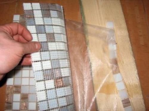 Как приклеить мозаичную плитку на деревянную поверхность. Правила и принципы укладки 18 Как приклеить мозаичную плитку на деревянную поверхность. Правила и принципы укладки 18