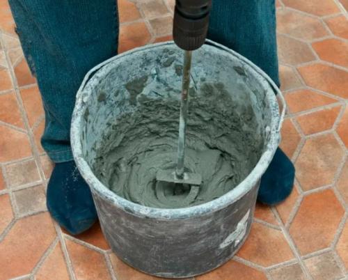 Эластичный клей для плитки. Эластичный плиточный клей — свойства и особенности