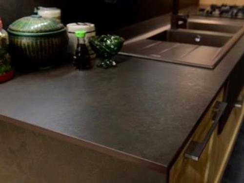 Как приклеить керамогранит на столешницу. Преимущества