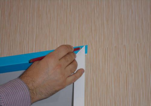 Как обрезать уголки на откосы. Как обрезать пластиковые уголки на откосы