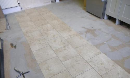 Плитка на фанеру на пол в прихожую и ванную. Плюсы и минусы использования основания из фанеры 10