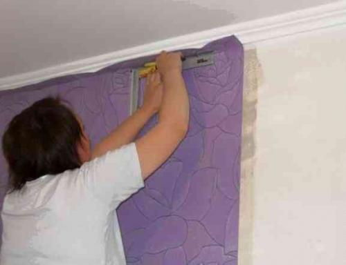 Профессиональная поклейка обоев. Как клеят обои профессионалы и новички — 10 важных отличий