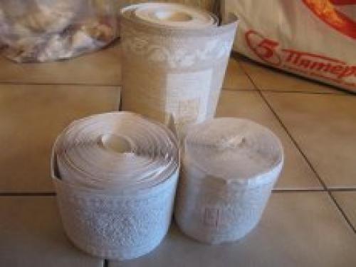 Как приклеить бумажный бордюр на виниловые обои. Все про обойные бордюры 04