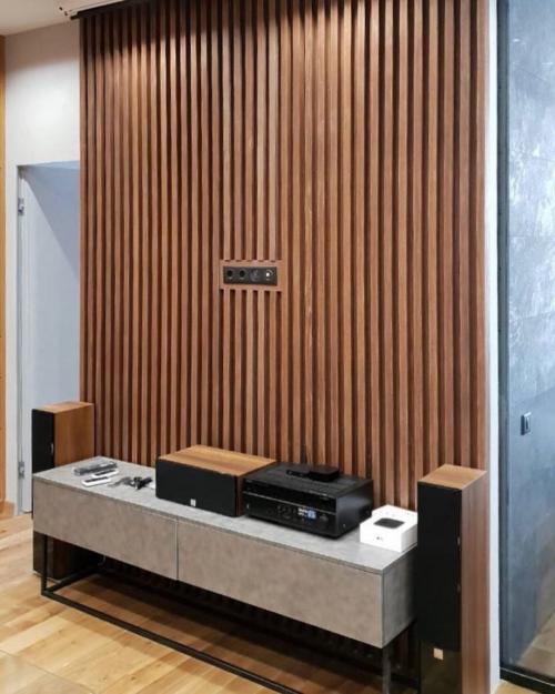 Отделка стен деревянными рейками. Декоративные рейки для стен в интерьере: гостиной, прихожей, кухни и спальни. Инструкция, как сделать и крепить деревянные баффели