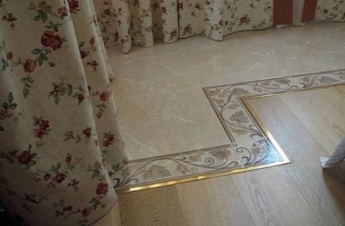 Как клеить молдинги на стену с обоями или без. Как правильно приклеить молдинги: выбор материалов и пошаговая инструкция 04