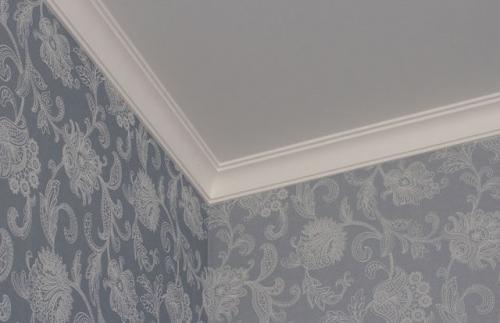 Как приклеить потолочный бордюр к обоям. Потолочный плинтус на обои, как клеить: подбор материала 01 Как приклеить потолочный бордюр к обоям. Потолочный плинтус на обои, как клеить: подбор материала 01
