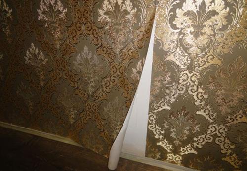 Можно ли поклеить обои на обои. Удаление обоев