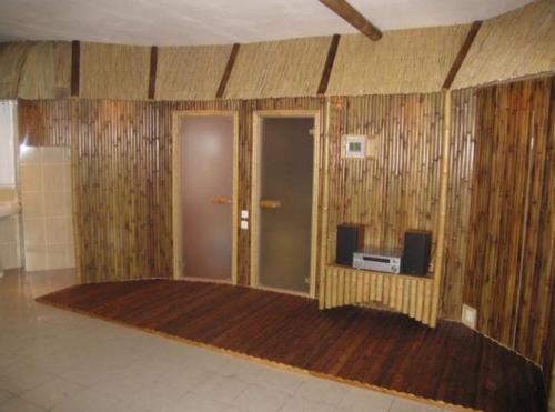 Бамбуковый молдинг. Бамбук — декоративный элемент интерьера