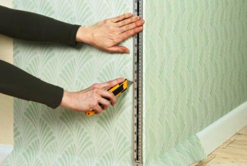 Как клеить обои в углах внутренних и наружных. Кaк клeить oбoи в yглax