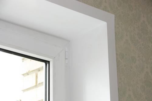 Как приклеить уголок на откос пластикового окна. Технология монтажа 11