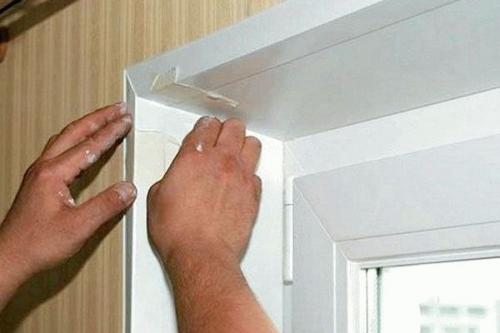 Пластиковые уголки на наружные откосы. Установка пластиковых уголков на откосы своими руками