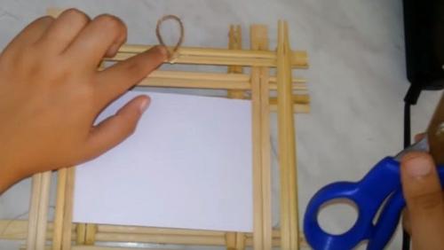 Поделки из китайских палочек для дома 22